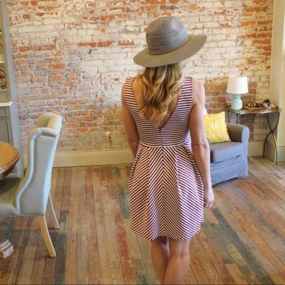 ❤️ LAST ONE! Wine Striped Fit and Flare Dress - Picture 3 of 3